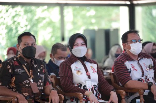 Sarasehan Hari Aids, Bupati Klaten Ajak Masyarakat Perkuat Komitmen Kendalikan HIV Aids