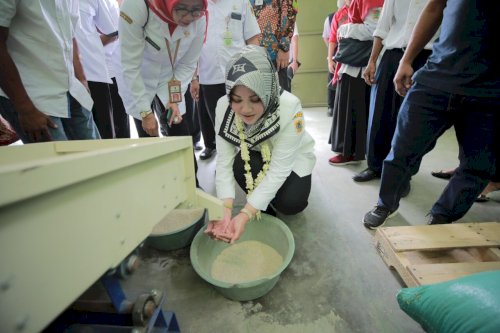 Tingkatkan Ketahanan Pangan, Bupati Klaten Resmikan Lumbung Pangan Masyarakat Desa Demakijo