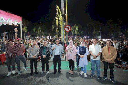 Klaten Car Free Night Di buka: Ribuan Warga Klaten Padati Jl. Pemuda