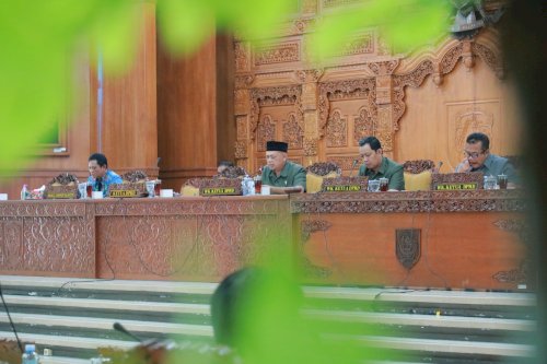 Rapat Paripurna Penyampaian Pemandangan Umum Fraksi DPRD Kabupaten Klaten terhadap Raperda tentang Laporan Nota Keuangan Pertanggungjawaban Pelaksanaan APBD Kabupaten Klaten Tahun 2022