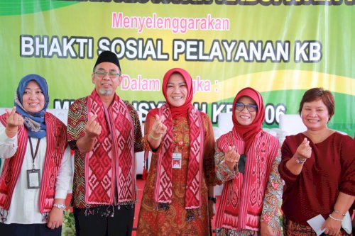 Baksos Pelayanan KB Dalam Rangka Milad 'Aisyiyah Ke-106 