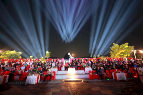 Hadiri Musik Terapung dan Festival Perahu Rakit, Bupati Klaten Ajak Masyarakat Wisata Ke Rowo Jombor