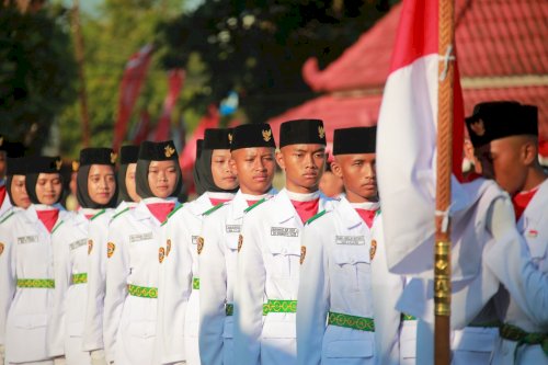 Wabup Klaten Kukuhkan Paskibraka Tingkat Kabupaten Tahun 2023