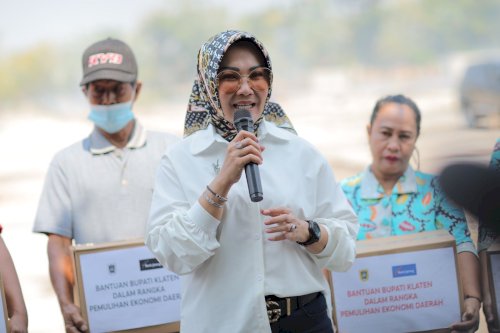 ASN, TNI dan Polri Dilibatkan Bersihkan Kawasan Pasar Darurat Klaten