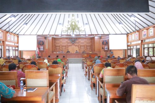 Wabup Klaten Hadiri Rapat Paripurna Persetujuan Dewan Kabupaten Klaten 