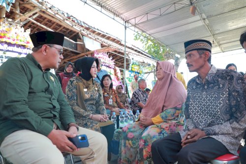 Bupati Klaten Sampaikan Belasungkawa Kepada Keluarga Ketua OSIS SMAN 1 Cawas