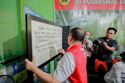 Tinjau Vaksinasi Campak, Gubernur Jateng Dorong Masyarakat Lengkapi Imunisasi Anak