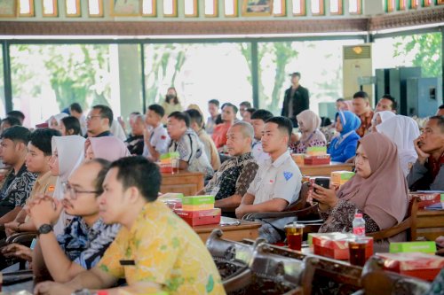 Bupati Klaten Mas Hamenang Dorong Pelajar Jadi Pelopor Keselamatan Lalu Lintas