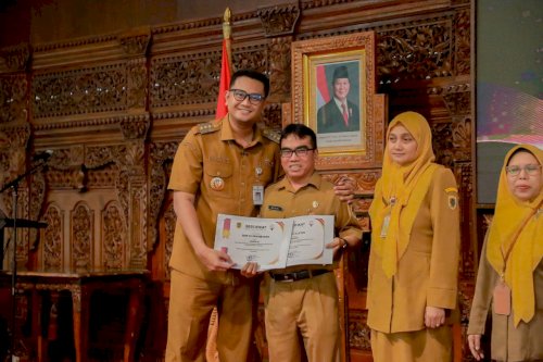 Bupati Klaten Serahkan Penghargaan Krenova 2026, Dorong Inovasi Pelajar