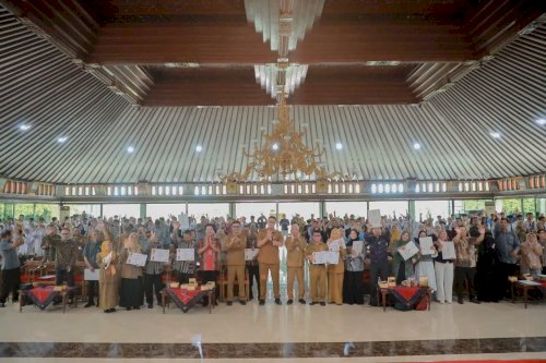 Bupati Klaten Serahkan Penghargaan Krenova 2026, Dorong Inovasi Pelajar
