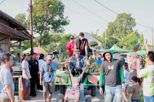 Bupati Klaten Dorong Regenerasi Petani Muda melalui Lomba Balap Traktor 