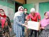 Pemkab Klaten Serahkan Bantuan Sosial Kepada Penderita Kanker di Jimbung