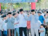 Bupati, Wabup dan Ribuan Warga Muslim Klaten Lakukan Salat Idul Fitri di Alun-alun Klaten