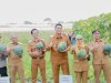 Bupati Klaten Panen Perdana Semangka Non Biji & Membuka Wisata Petik Buah Sendiri di Desa Demakijo