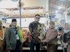 Ribuan Apem Dibagikan, Bupati Klaten Apresiasi Tradisi dan Guyub Warga Bulurejo