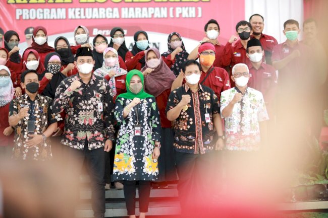 Rapat Koordinasi Pendamping PKH Klaten, Bupati Ajak Seluruh Pihak Entaskan Kemiskinan