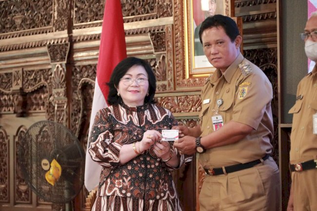 Wakil Bupati Klaten Launching KTA Perpustakaan Klaten Berbasis NIK