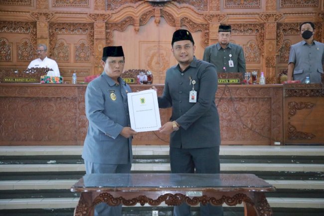 Wakil Bupati Klaten Hadiri Rapat Paripurna Persetujuan Dewan Terhadap Raperda Tentang PDAM Tirta Merapi Klaten