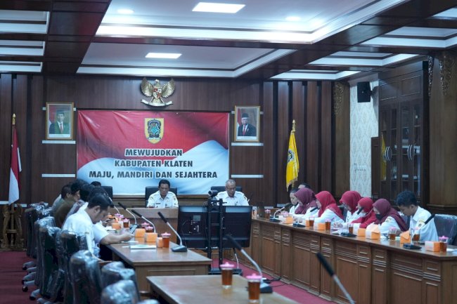 Wakil Bupati Klaten Hadiri Rapat Koordinasi TPID Menjelang Hari Raya Natal 2022 dan Tahun Baru 2023