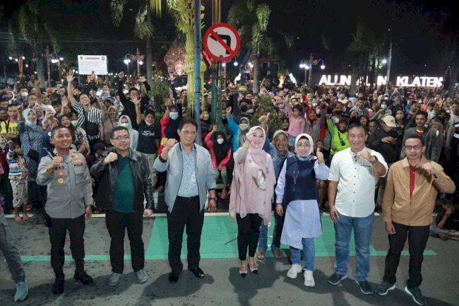 Klaten Car Free Night Di buka: Ribuan Warga Klaten Padati Jl. Pemuda