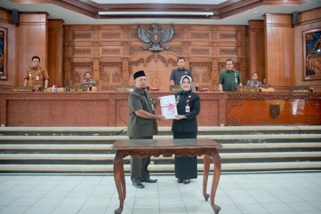 Bupati Klaten Sampaikan Pengantar Rancangan Nota KUA PPAS APBD Perubahan Tahun 2023