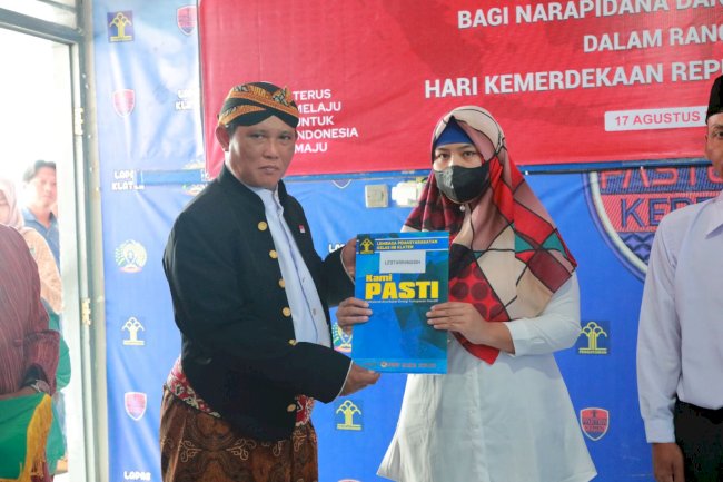 Acara Pemberian Remisi Umum Di Lapas Klas II B Klaten Dalam Rangka Memperingati Hari Kemerdekaan Republik Indonesia ke - 78