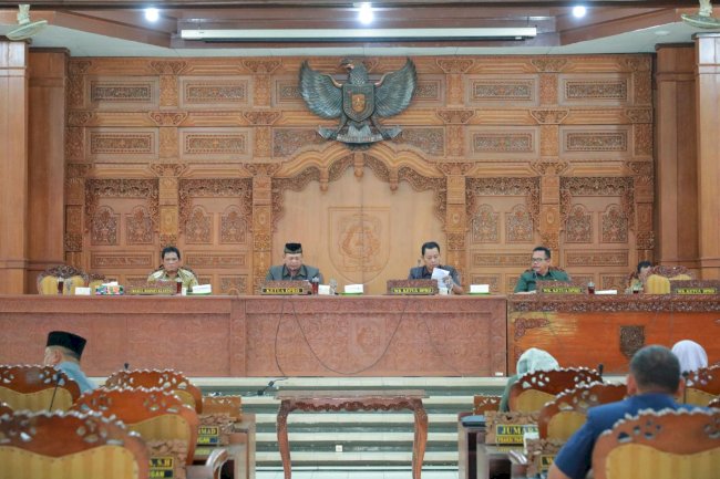 Wabup Klaten Hadiri Rapat Paripurna Penyampaian Pemandangan Fraksi Terhadap Rancangab APBD Perubahan 2023