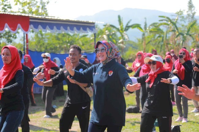Acara Senam Sehat Bersama Forum GTT/PTT Non K2