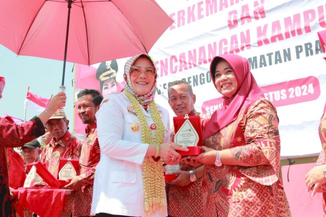 Sambang Warga Prambanan, Bupati Klaten Resmikan Bumi Perkemahan Lindhu Gede dan Canangkan Kampung KB
