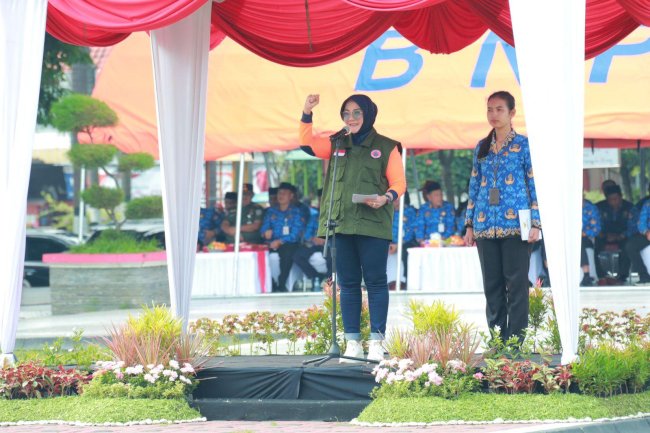 Bupati Klaten Pimpin Apel Siaga Hidrometeorologi & Gelar Peralatan Kebencanaan Kab. Klaten Tahun 2024