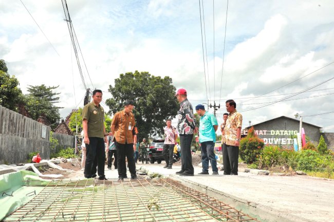 Bupati dan Wabup Klaten Tinjau Pembangunan Jalan, Pastikan Kelancaran Akses Jelang Lebaran