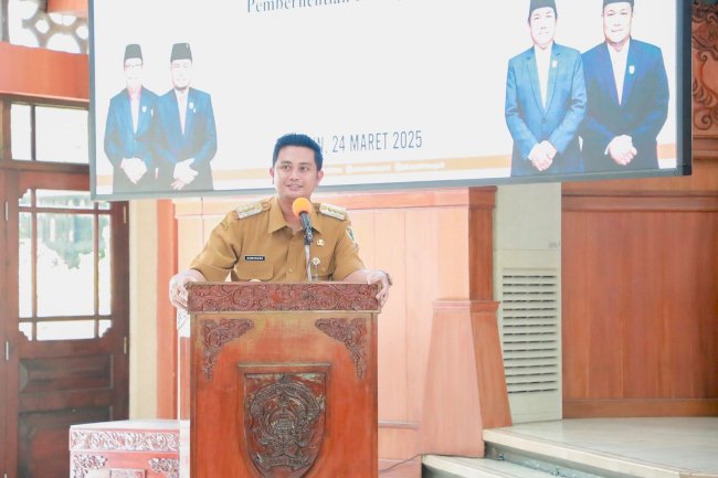 Bupati & Wabup Klaten Hadiri Rapat Paripurna Jawaban Pemda Terhadap 4 Raperda
