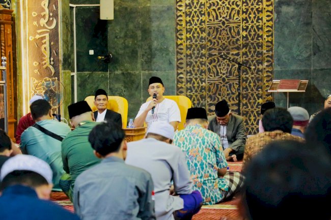 Menjalani Akhir Ramadan, Bupati Klaten Lakukan I’tikaf di Masjid Agung Al Aqsha