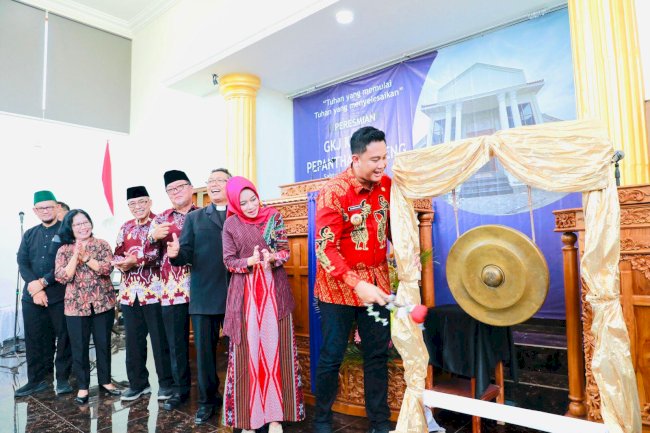 Bupati Klaten Mas Hamenang Resmikan Gereja Kristen Jawa (GKJ) Pepanthan Bareng