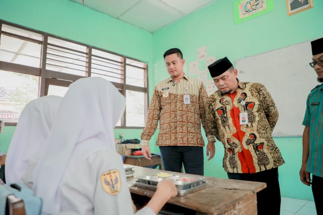 Bupati Klaten Resmi Membuka SPPG Gombang Cawas #002 Kerjasama dengan Yayasan Merah Putih Peduli