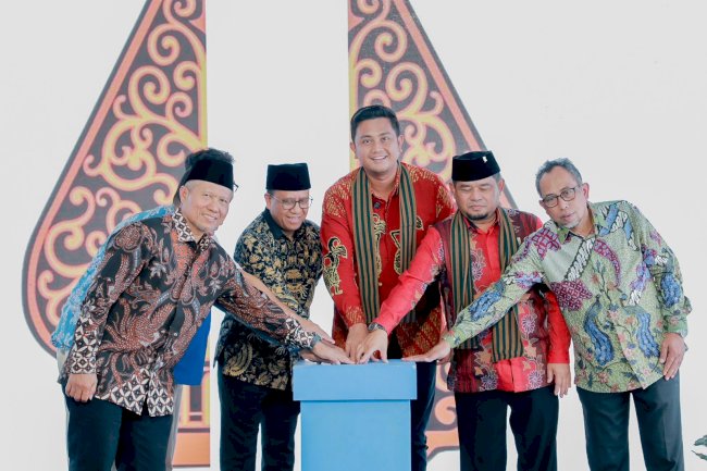 Bupati Klaten Resmikan Jalan Poros Desa Gombang - Pogung - Bogor, Wujud Komitmen CSR PT PLN (persero) untuk Infrastruktur Desa.