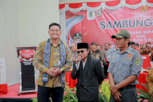 Sambung Rasa Desa Tijayan, Bupati Klaten Resmikan Kios dan Ambulan Desa