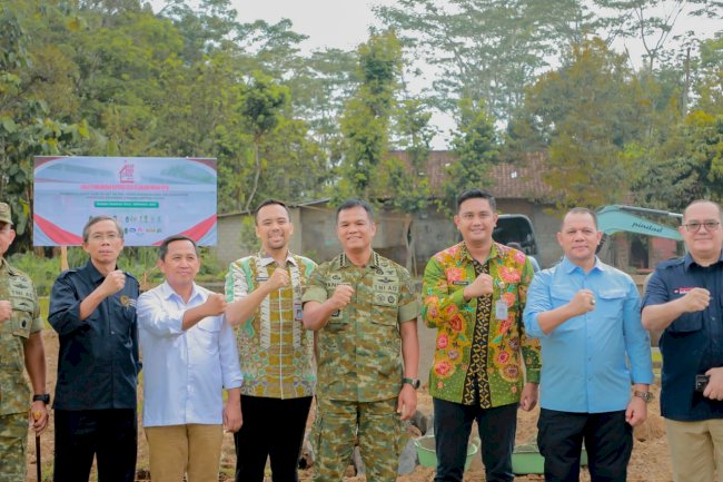 Bupati & Wakil Bupati Klaten Dampingi Wakil Panglima TNI Tinjau Pembangunan Koperasi Merah Putih di Klaten
