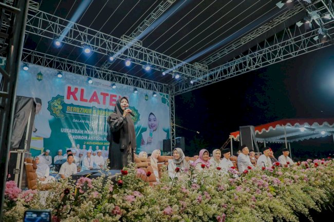 Mas Bup Hamenang dan Mas Wabup Benny Hadiri Klaten Berdzikir dan Bersholawat di Trucuk 