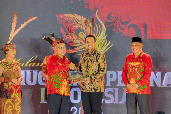 Gerabah Melikan & Wisata Jelajah Kampung Siluman Raih Penghargaan di API Award 2025