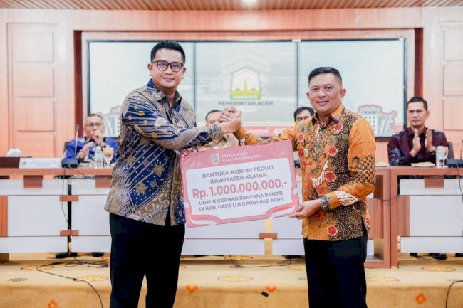 Bupati Klaten Teken Kerjasama dan Serahkan Bantuan Kepada Kabupaten Gayo Lues Aceh