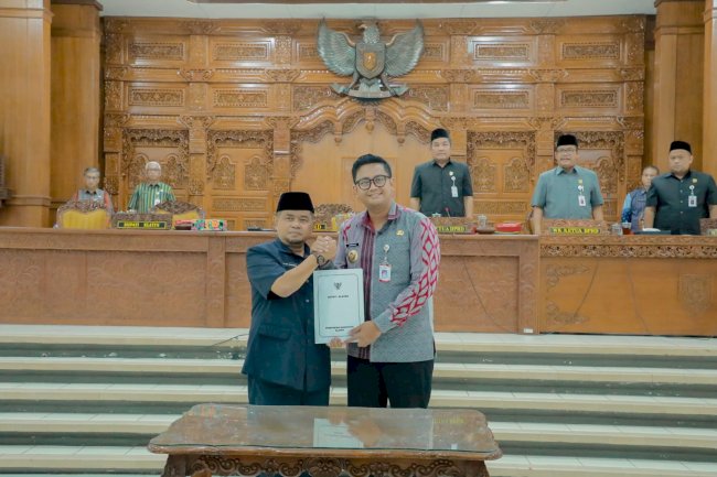 Bupati Klaten Sampaikan Rancangan Perubahan APBD 2026 dalam Rapat Paripurna DPRD