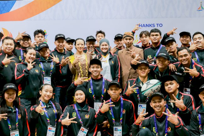 Plt Bupati Klaten Beri Semangat Kontingen Klaten di Pembukaan Porprov XVII Jateng 2026