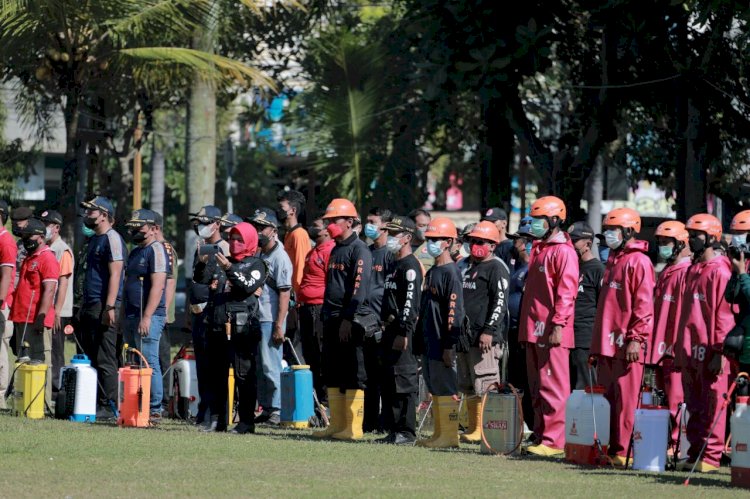 Kabupaten Klaten kembali catatkan rekor Muri dengan penyemprotan eco enzyme menggunakan 60.000 sprayer ke udara serentak