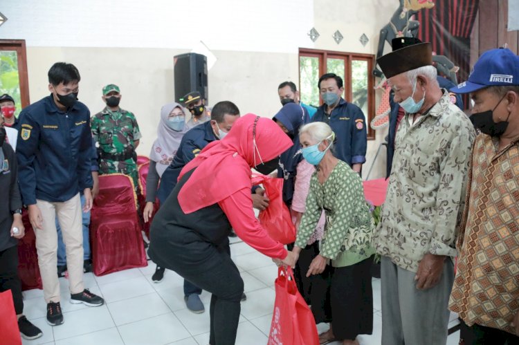 Mengawali tahun baru 2022, Karang Taruna Kabupaten Klaten menyelenggarakan Seminar peningkatan sumber daya manusia (SDM)