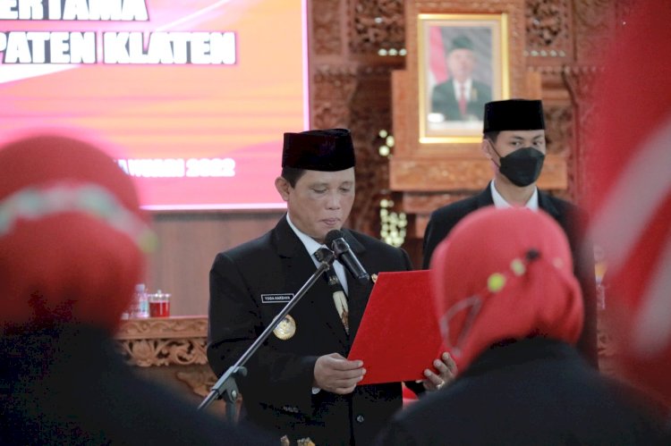 Wakil Bupati Klaten melantik 96 Pegawai Negeri Sipil dalam jabatan fungsional pertama di lingkungan Pemerintah Kabupaten Klaten