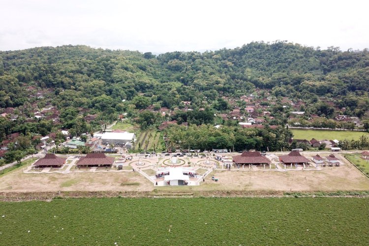 Plaza Kuliner Nyi Ageng Rakit Telah Diresmikan, Bupati Klaten Harapkan Menjadi Destinasi Wisata Baru