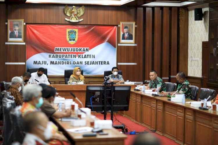 Menghadapi Lonjakan Kasus Covid-19, Bupati Klaten Ingatkan Masyarakat Disiplin Prokes dan Kurangi Mobilitas