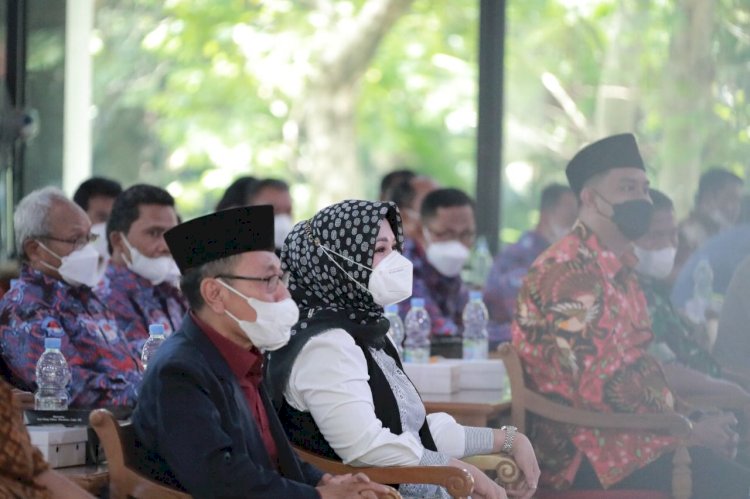 Bupati Klaten Resmi Melantik Pengurus PPDI Kabupaten Klaten Masa Bhakti 2020-2025