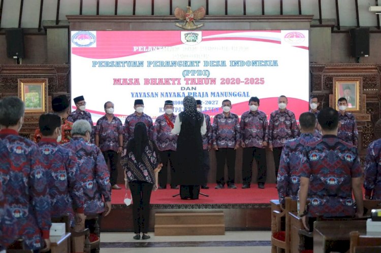 Bupati Klaten Resmi Melantik Pengurus PPDI Kabupaten Klaten Masa Bhakti 2020-2025